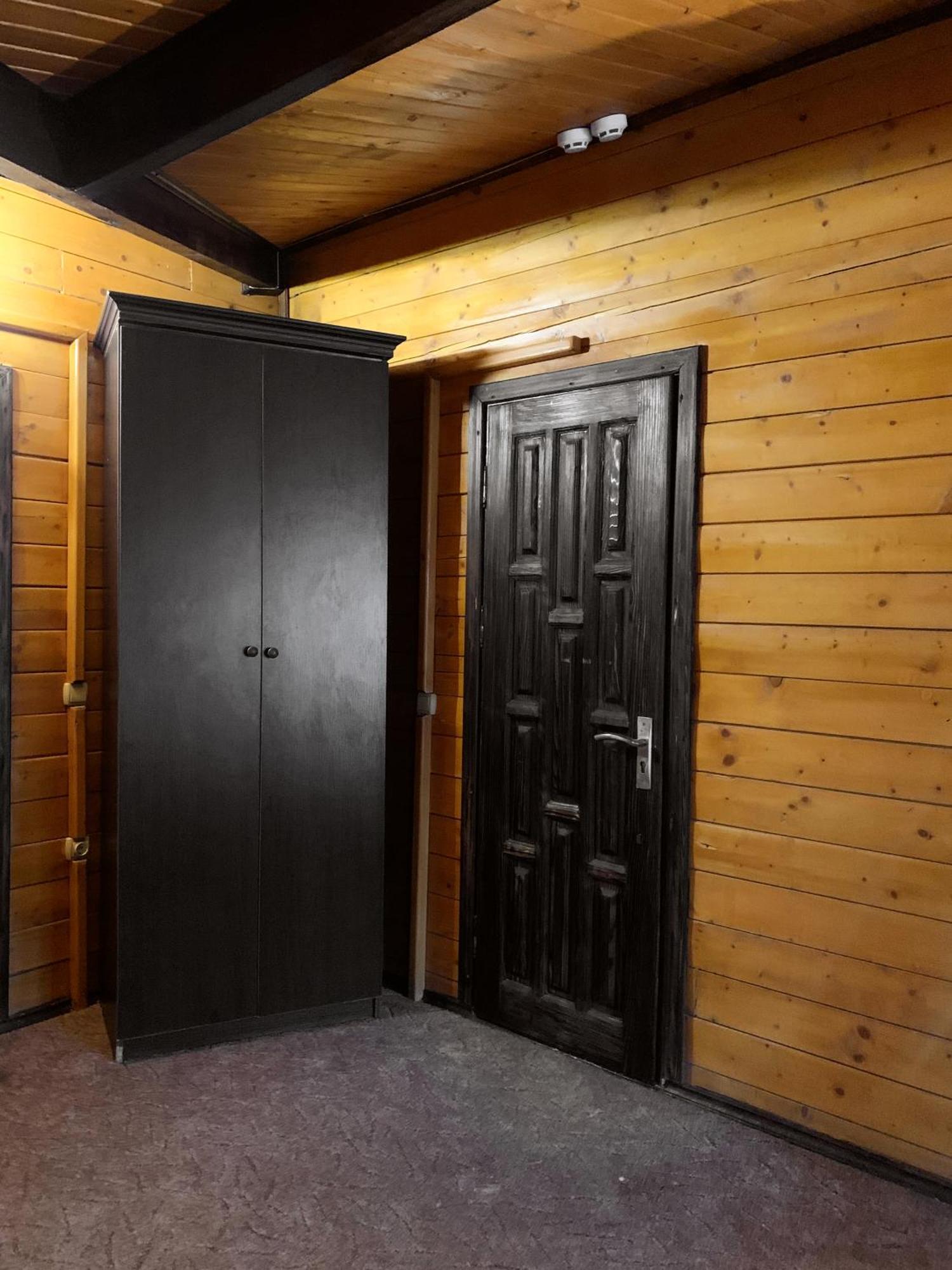 Orlyne Gnizdo Hotell Tjernivtsi Exteriör bild