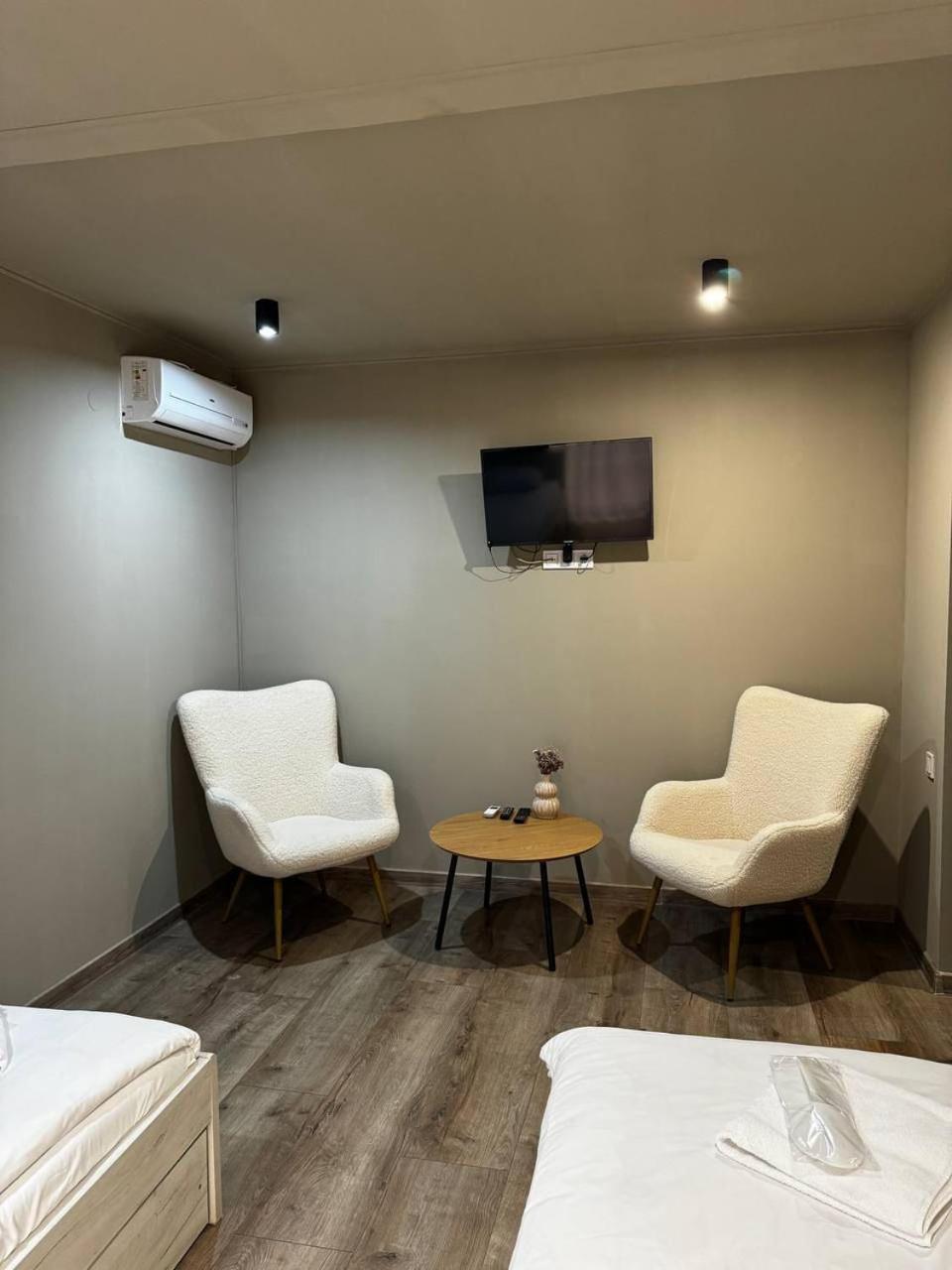 Orlyne Gnizdo Hotell Tjernivtsi Rum bild