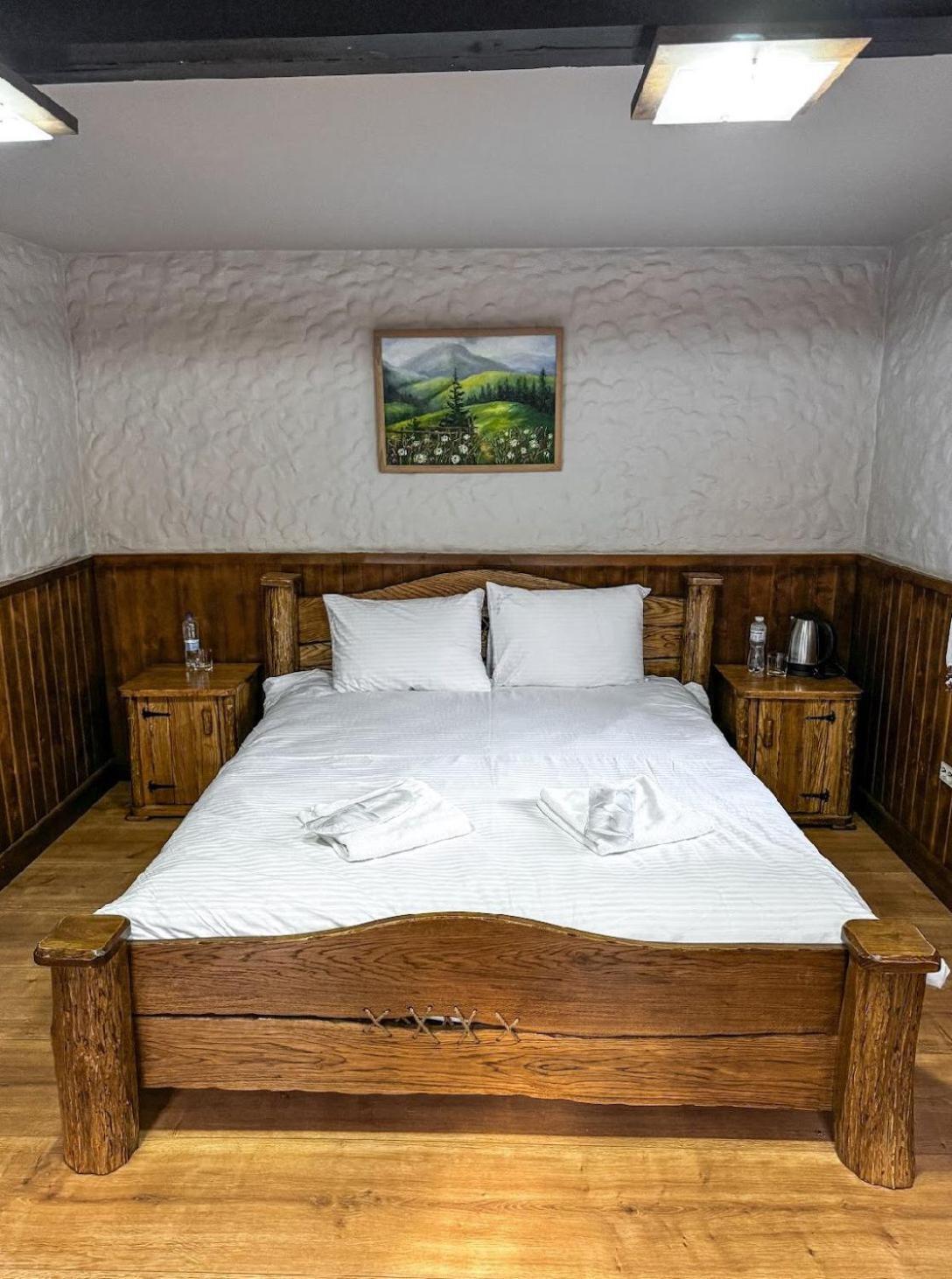 Orlyne Gnizdo Hotell Tjernivtsi Rum bild