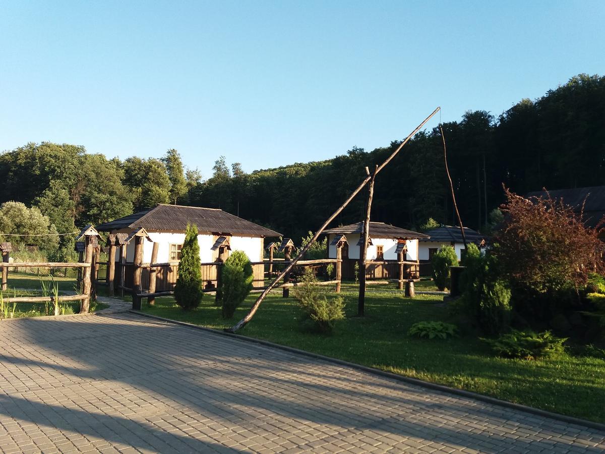 Orlyne Gnizdo Hotell Tjernivtsi Exteriör bild